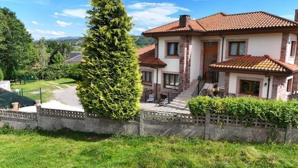 Casa Descanso En Familia Collado  ภายนอก รูปภาพ
